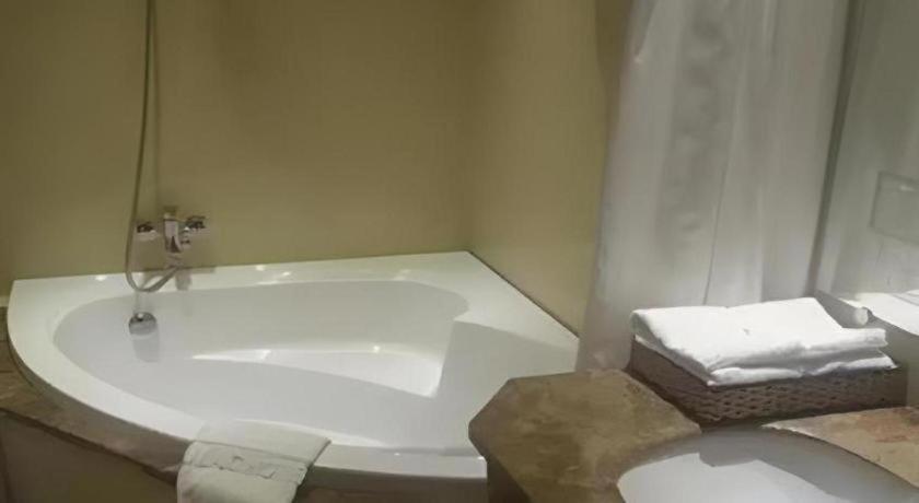 Hotel Au 2 4*